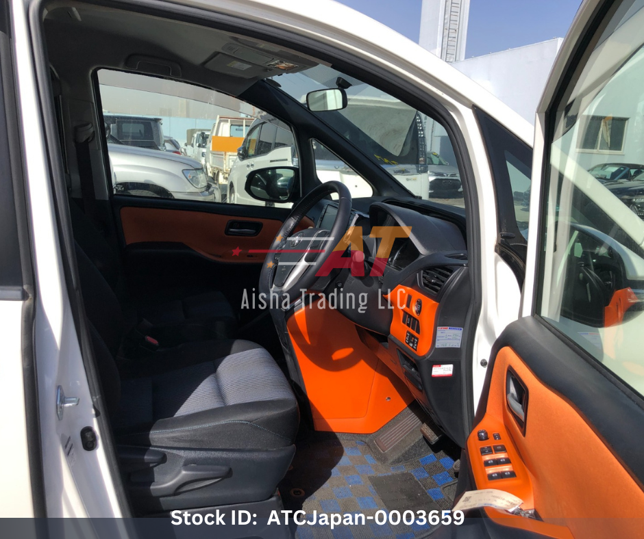 2015 Toyota Voxy